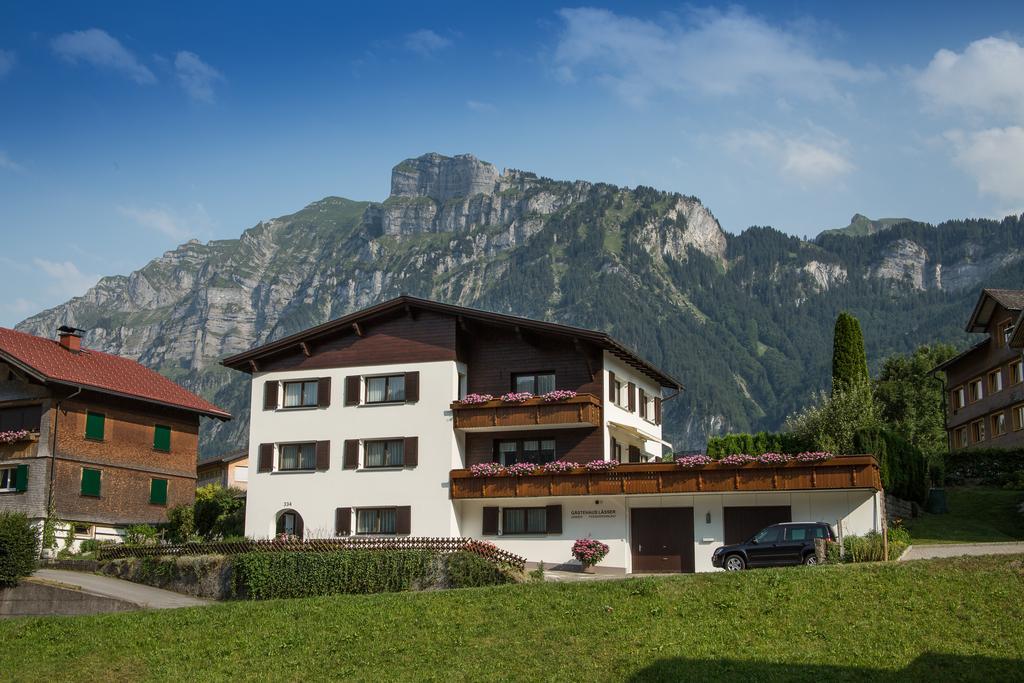 Gaestehaus Laesser Mellau Buitenkant foto